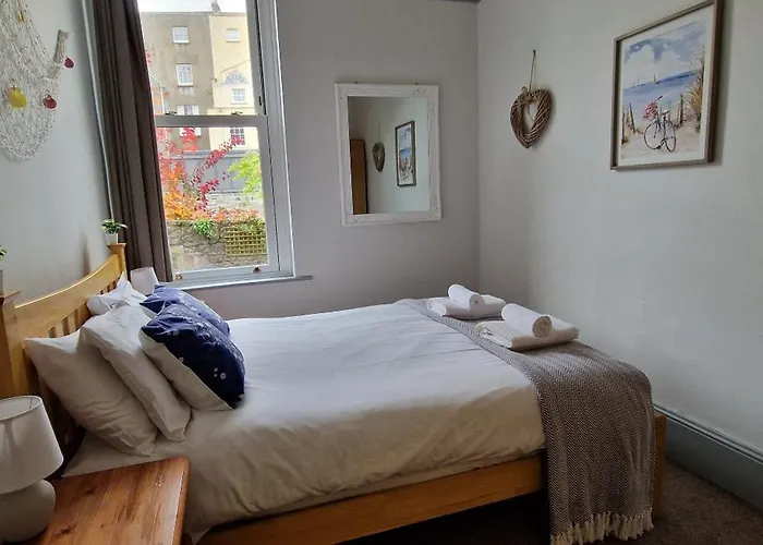 Lovely Victorian In Clifton Village Apartmán